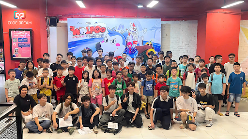 Trại hè lập trình Code Adventure Camp