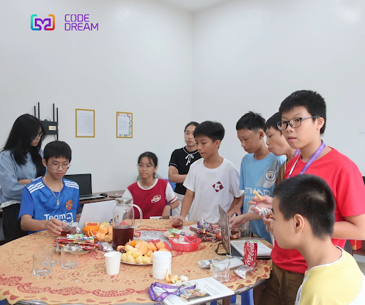 Đội ngũ giáo viên & trợ giảng có chuyên môn cao